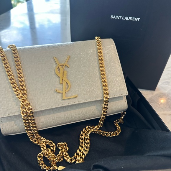 Yves Saint Laurent Kate Small White and Gold Chain Bag - Picture 2 of 13